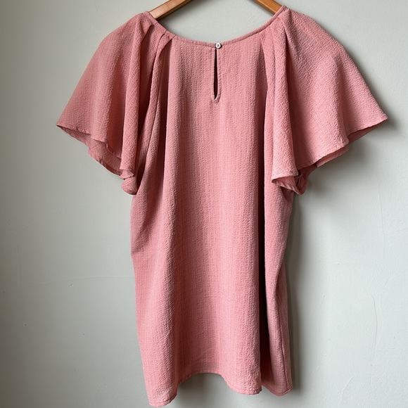 BANANA REPUBLIC FACTORY pink flutter sleeve blouse size L - Picture 6 of 6